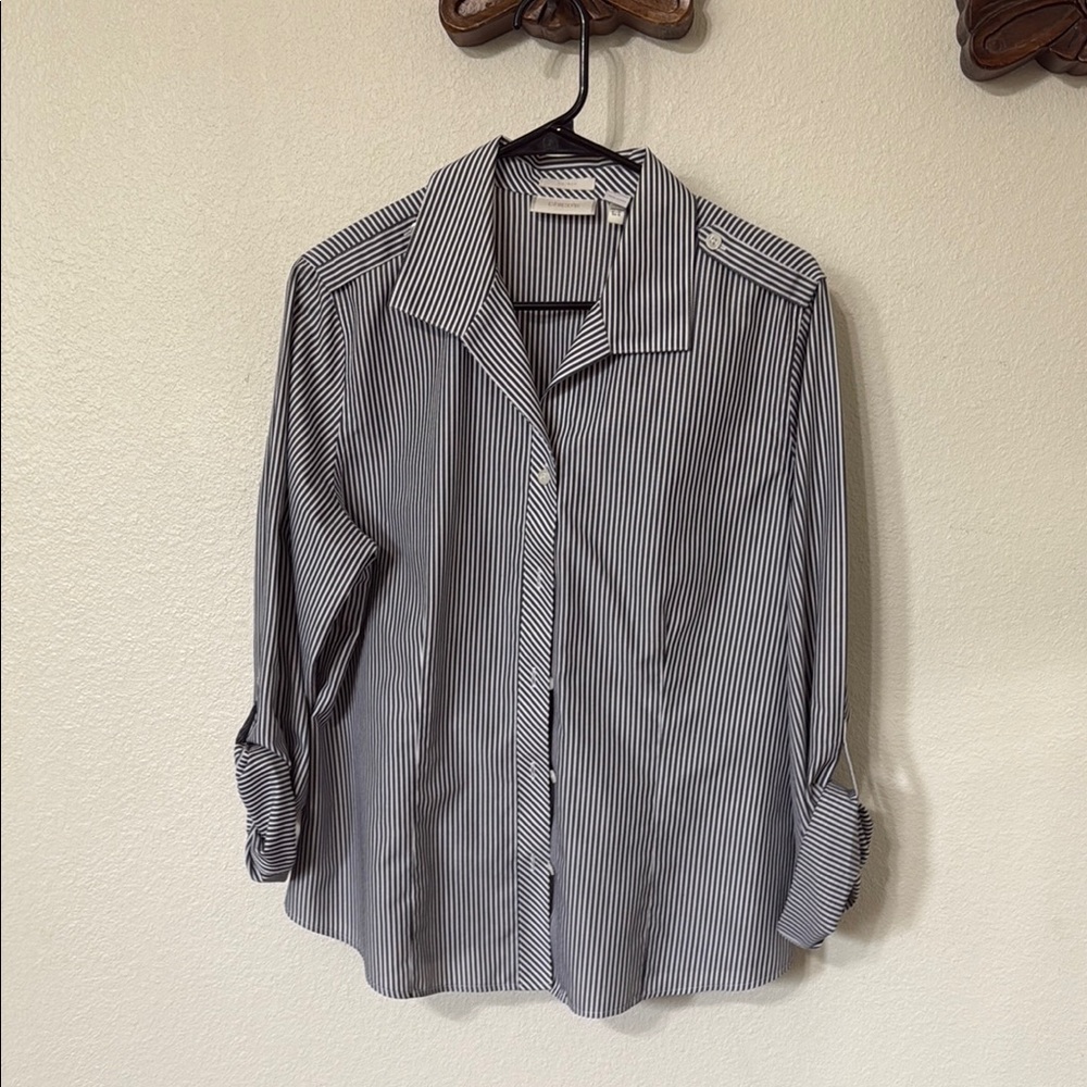 Chico's Black and White Casual Button Down Shirt